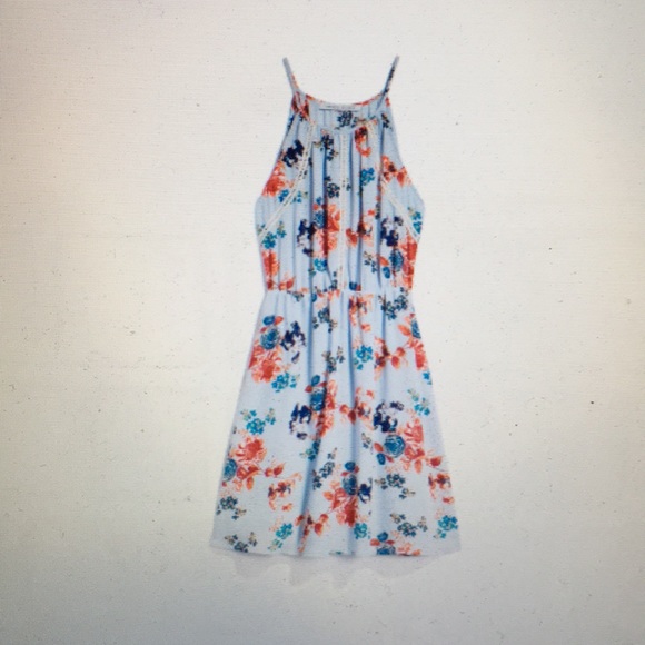 Crochet Detail Dress - Picture 4 of 4